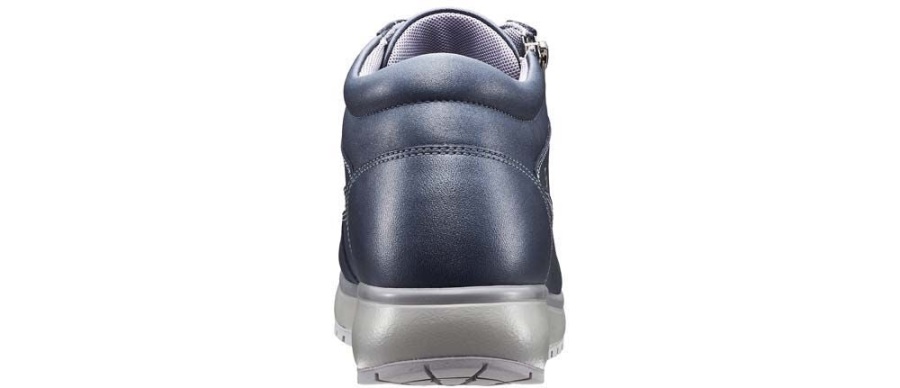 ダコタ・ブルー・ジョヤ