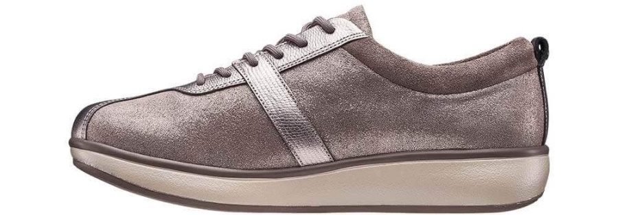 エマ・グレイの宝石